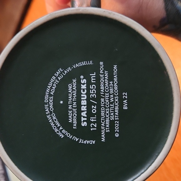 Starbucks Dark Green Rose Gold Marbled 12 Oz Mug - Picture 5 of 5